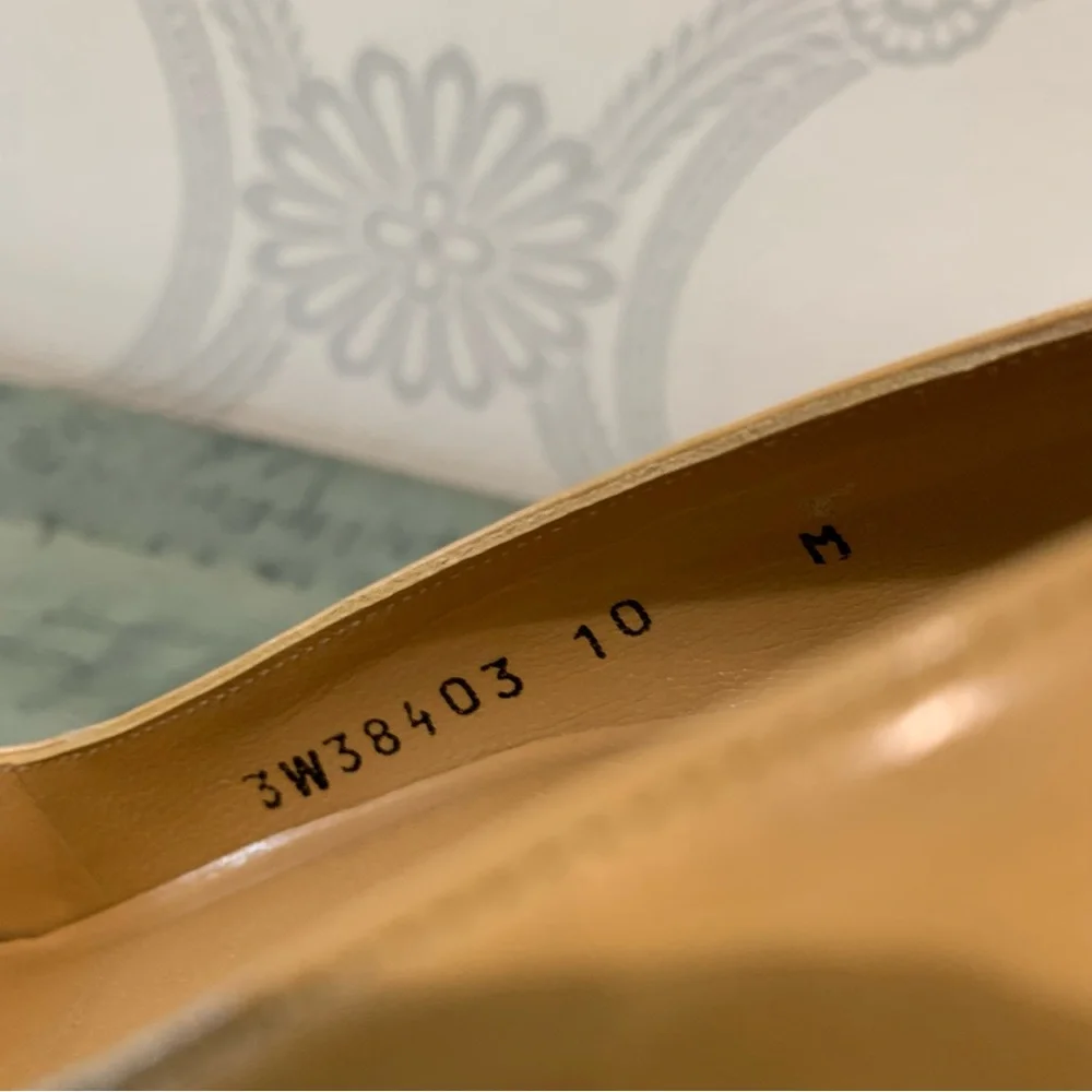 Stuart Weitzman Shoes Tan Pumps 10 - Picture 14 of 16